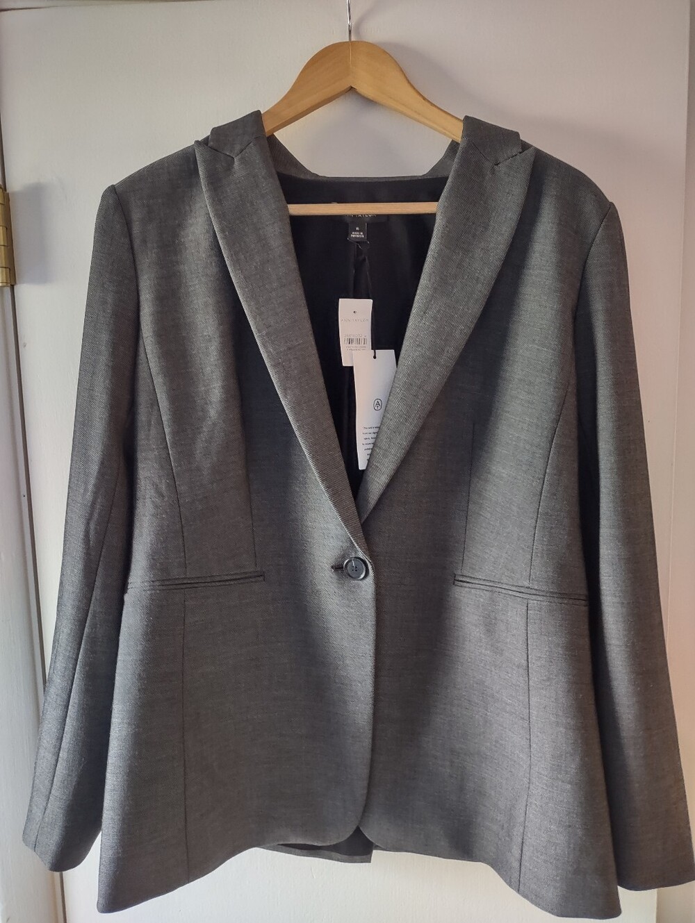 NWT Ann Taylor Long Single Button Blazer Stretch Dark Gray Size 10 Literary Chic